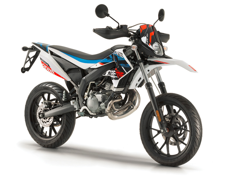 Supermotard Racing Moto Derbi